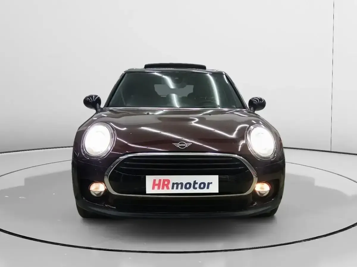 Usado Mini Cooper Clubman 136 CV (100 kW) 2018 Granate Familiar