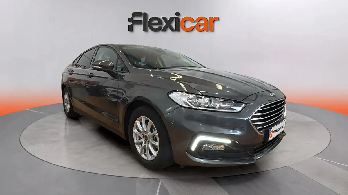 Usado Ford Mondeo Trend 188 CV (138 kW) 2021 Berlina