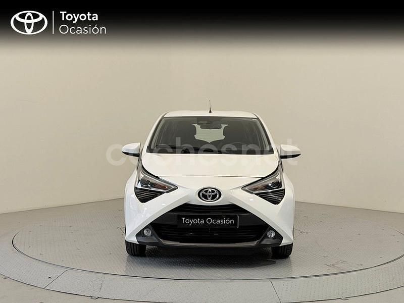 Usado Toyota Aygo X-play 72 CV (52 kW) 2021 Blanco Utilitario