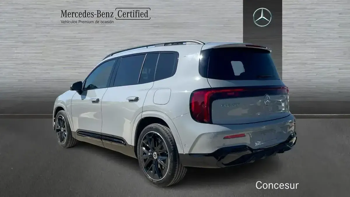 Nuevo Mercedes GLB200 163 CV (119 kW) 2026 Gris SUV
