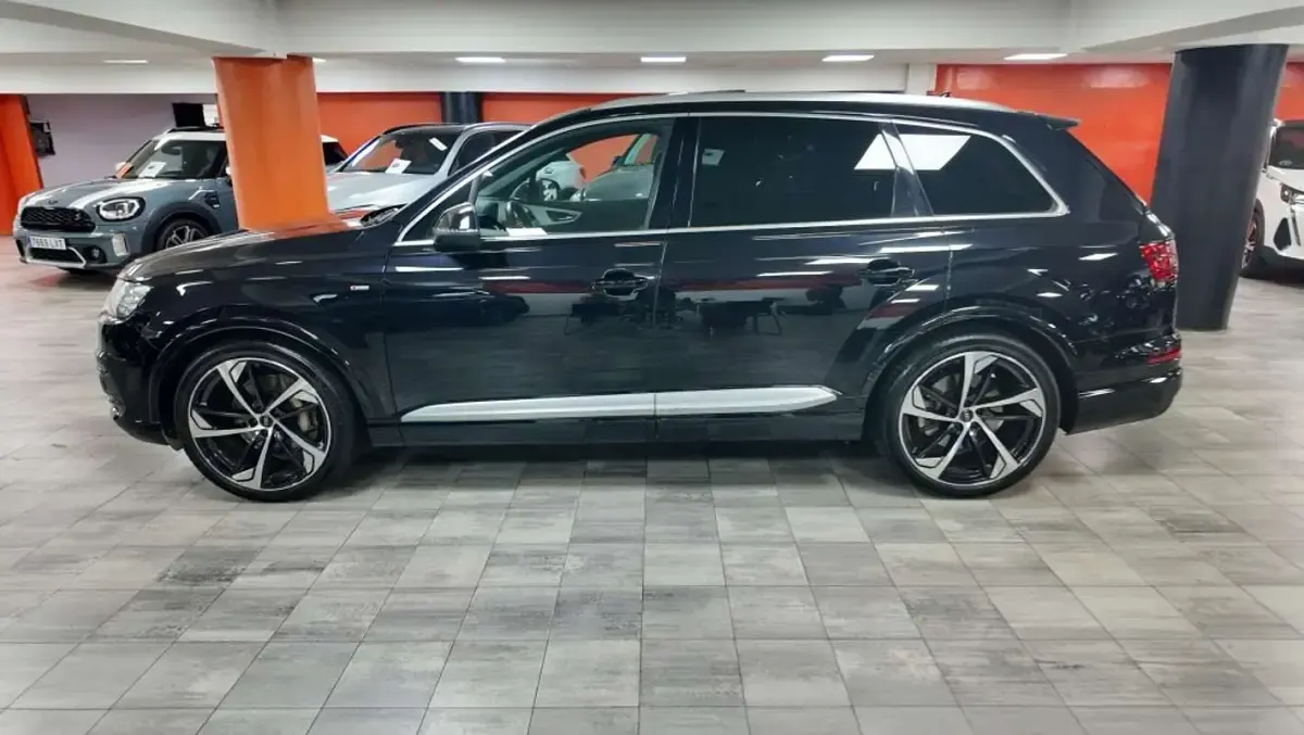 Usado Audi Q7 S-Line 286 CV (210 kW) 2019 Azul SUV