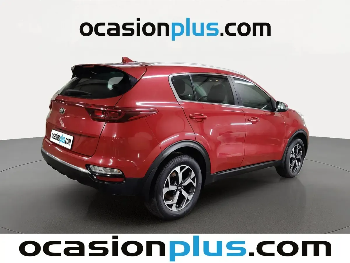 Usado Kia Sportage 132 CV (97 kW) 2021 Rojo SUV