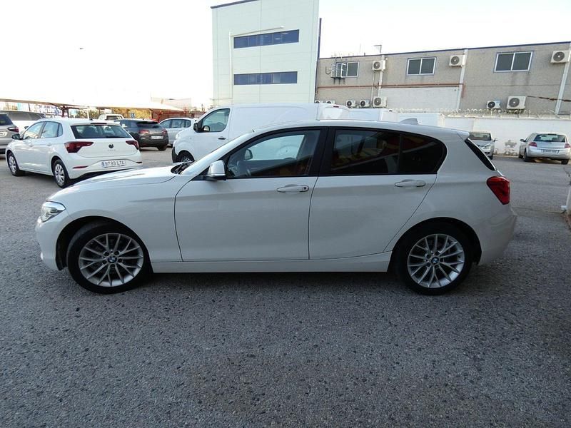 Usado BMW 116 116 CV (85 kW) 2015 Blanco Utilitario