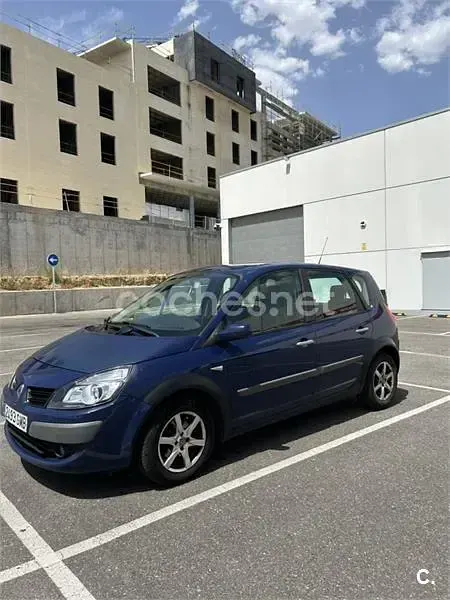 Usado Renault Scénic III 100 CV (73 kW) 2009 Azul Monovolumen