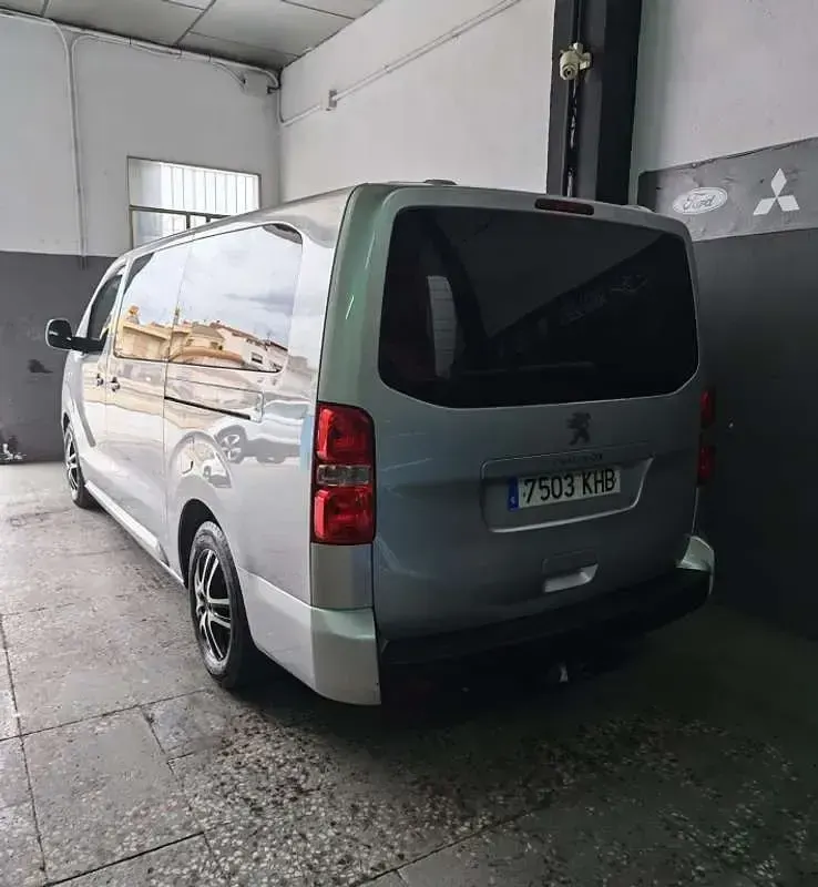 Usado Peugeot Expert 116 CV (85 kW) 2018 Gris Van