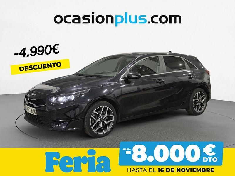Negro Usado 2023 Kia Ceed Berlina | 21.900 € (Un poco caro) - Imagen 1/3