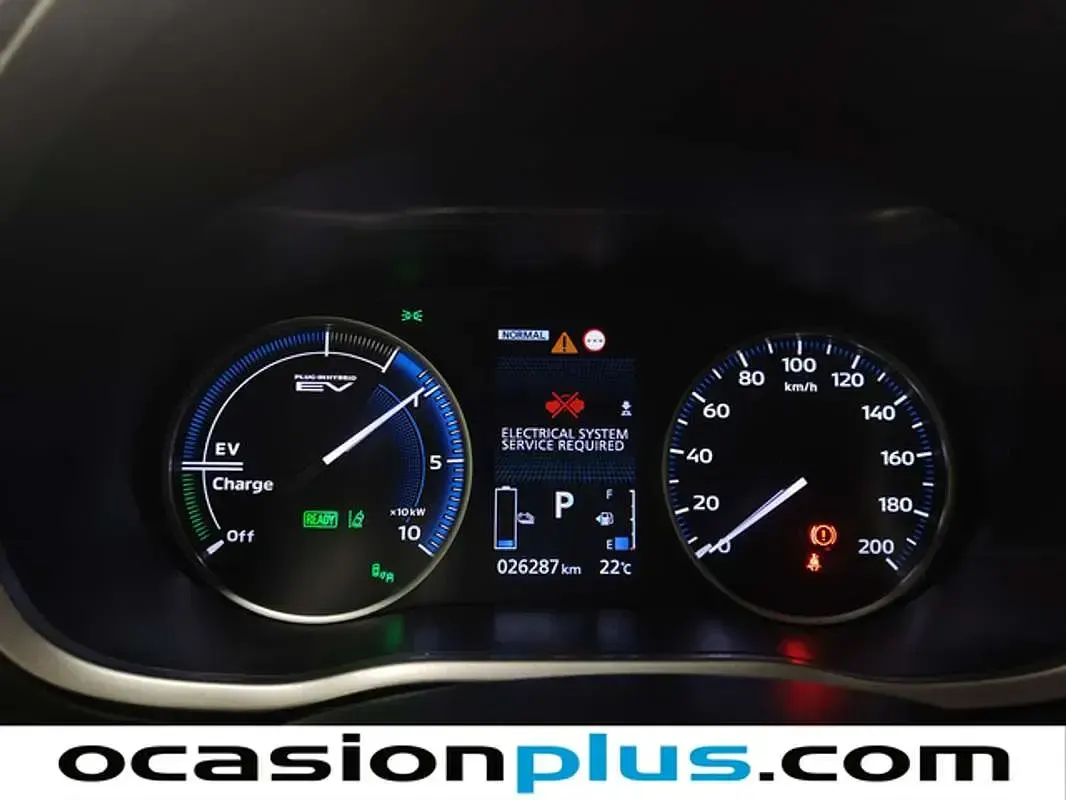 Usado Mitsubishi Eclipse Cross 188 CV (138 kW) 2023 Blanco SUV