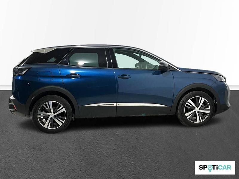 Usado Peugeot 3008 Allure 130 CV (95 kW) 2024 Azul SUV