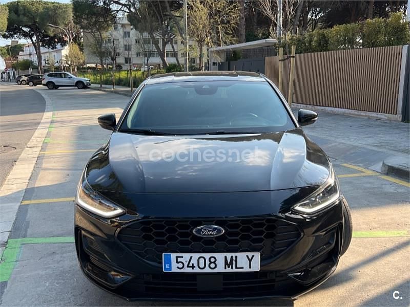 Usado Ford Focus ST-Line X 125 CV (91 kW) 2023 Negro Berlina