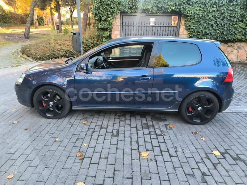Usado VW Golf IV GTI 200 CV (147 kW) 2005 Azul Berlina
