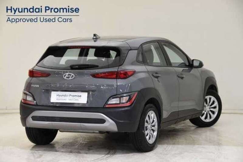 Usado Hyundai Kona 120 CV (88 kW) 2021 Gris SUV
