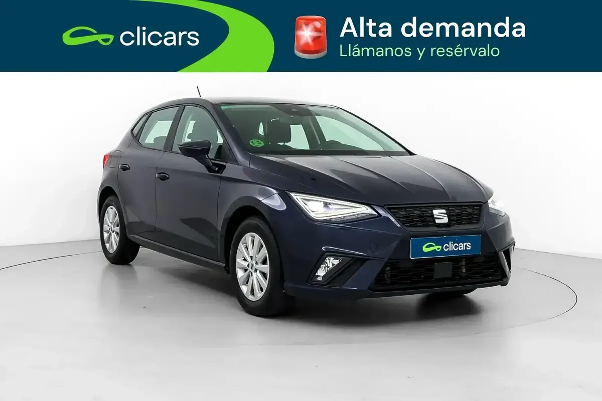 Usado Seat Ibiza Style 110 CV (80 kW) 2022 Negro Utilitario