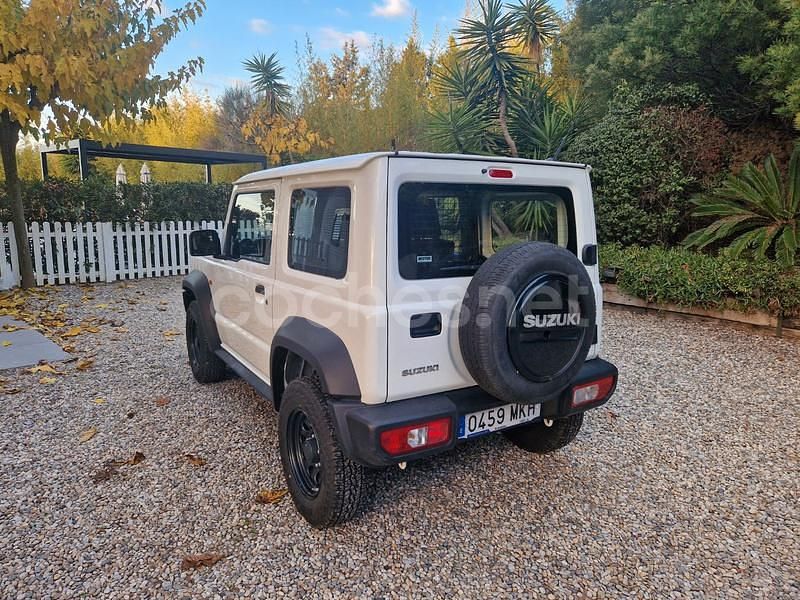 Usado Suzuki Jimny 102 CV (75 kW) 2023 Blanco SUV