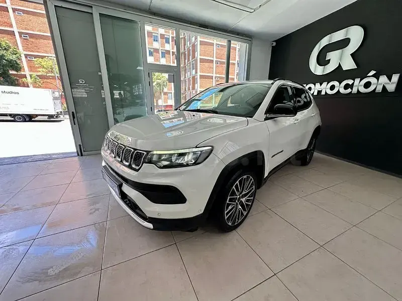Usado Jeep Compass Limited 130 CV (95 kW) 2021 Blanco SUV
