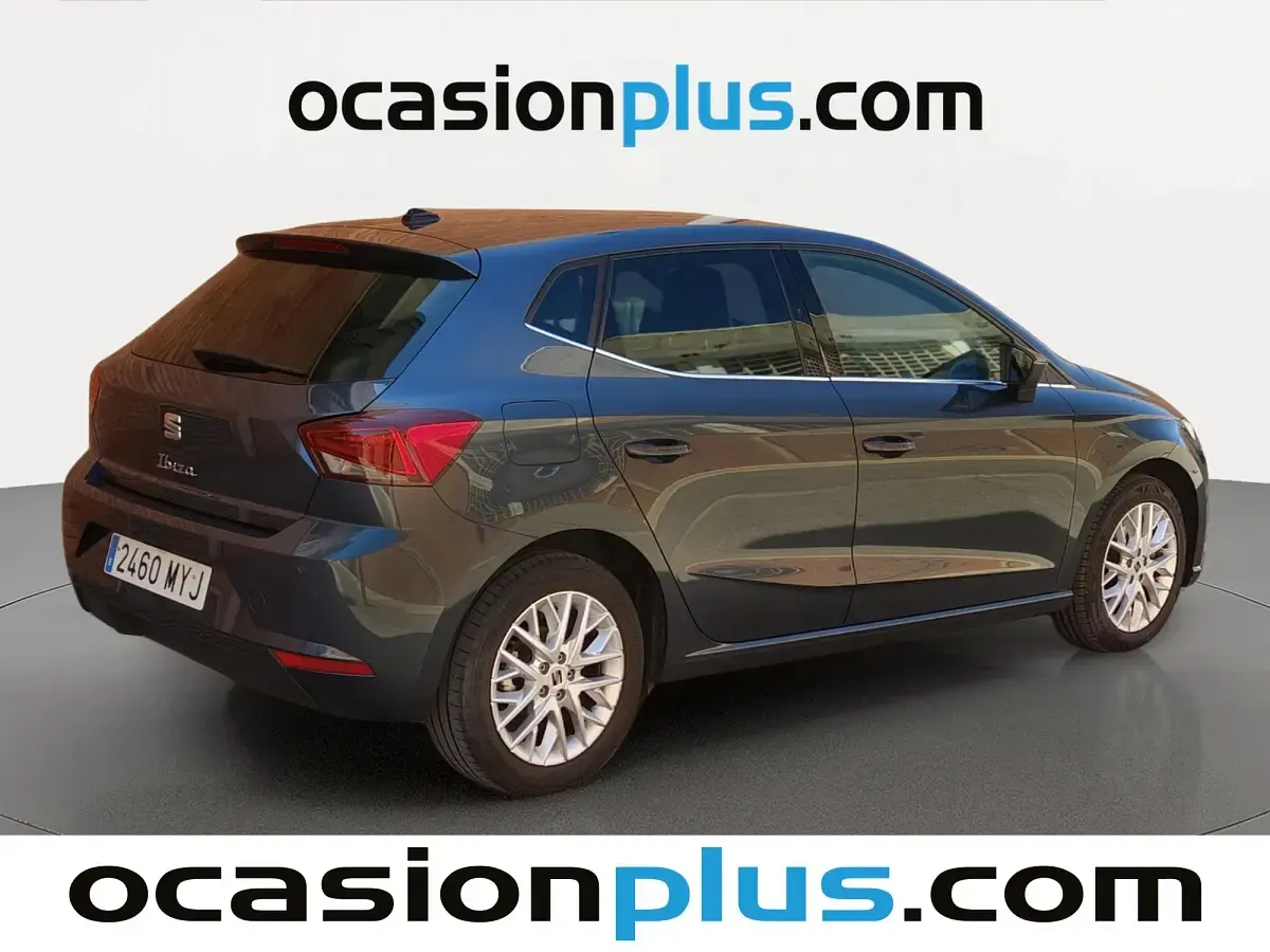 Usado Seat Ibiza XCELLENCE 116 CV (85 kW) 2025 Gris Utilitario