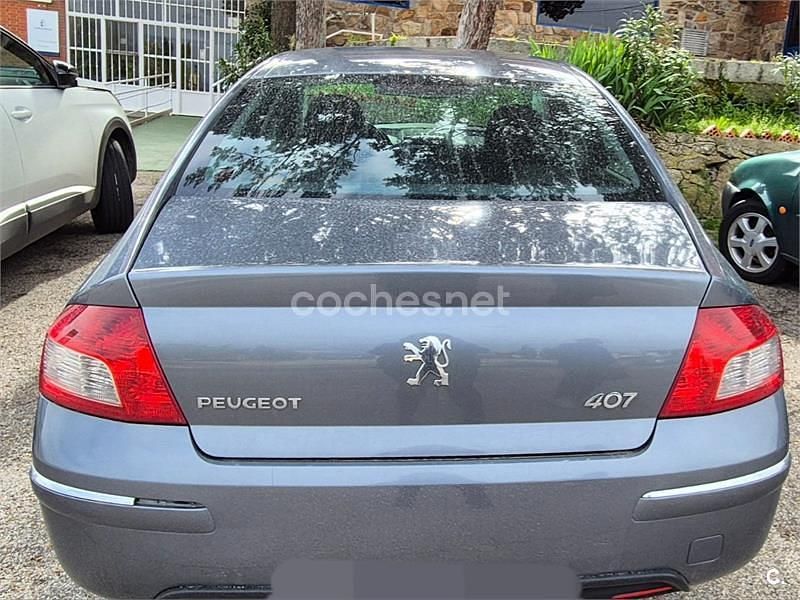 Usado Peugeot 407 Sport 110 CV (80 kW) 2010 Gris / plata Berlina
