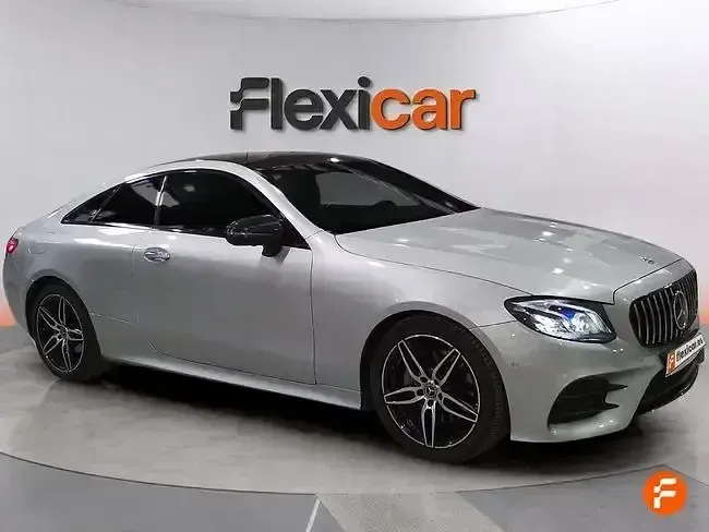Usado Mercedes E220 194 CV (142 kW) 2018 Gris Coupe