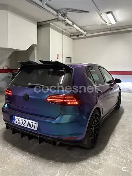 Usado VW Golf VII GTI 230 CV (169 kW) 2014 Azul Berlina