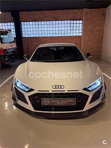 Gris / plata Usado 2023 Audi R8 Coupé Performance Coupe | 270.000 € - Imagen 1/4