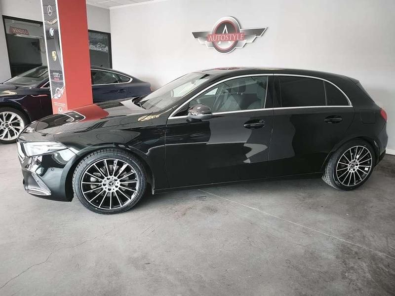 Usado Mercedes A220 190 CV (139 kW) 2020 Negro Utilitario