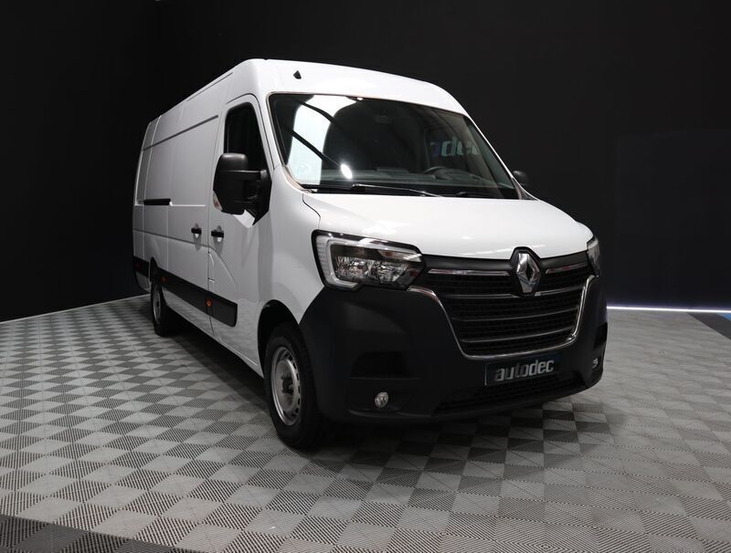 Blanco Usado 2023 Renault Master Van | 28.700 € (Precio justo) - Imagen 1/4