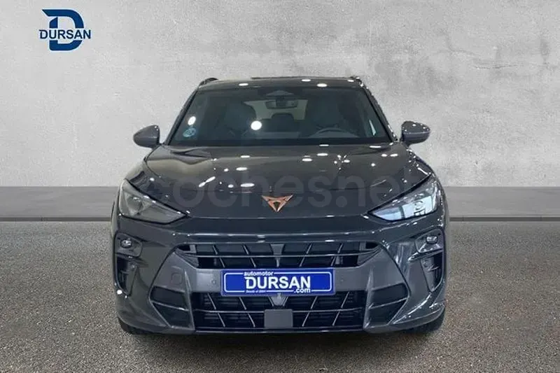Usado Cupra Terramar 150 CV (110 kW) 2025 Gris / plata SUV