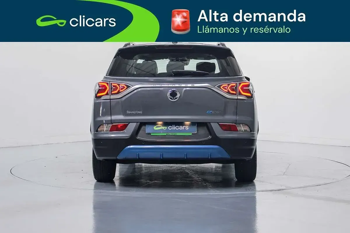 Usado SsangYong Korando Limited 139 kW (190 CV) 2022 Azul SUV