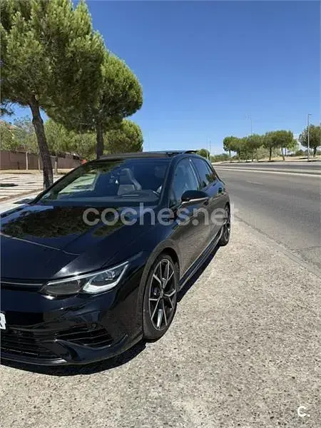 Usado VW Golf VIII R 320 CV (235 kW) 2021 Negro Utilitario