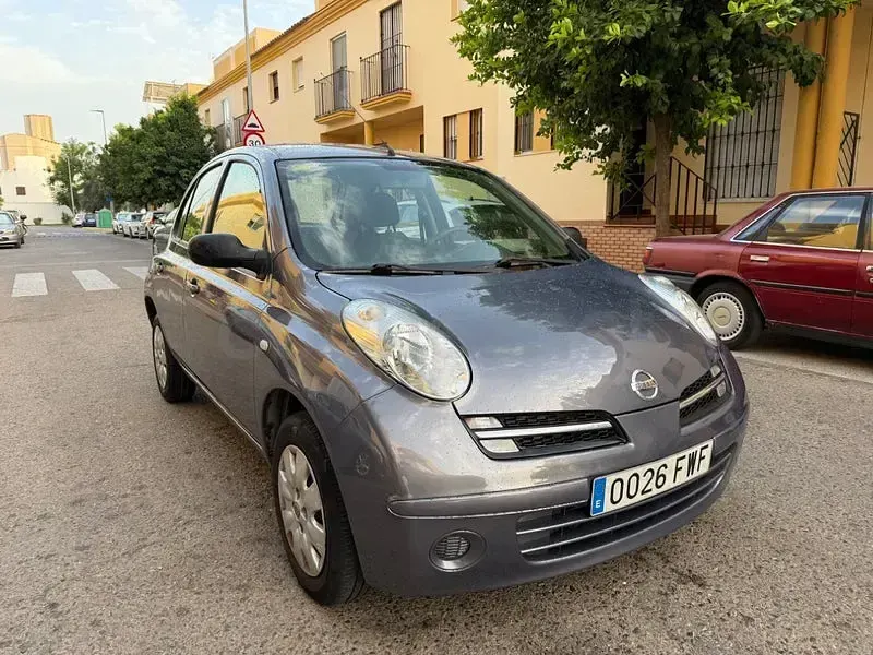Usado Nissan Micra Visia 80 CV (58 kW) 2007 Azul Berlina
