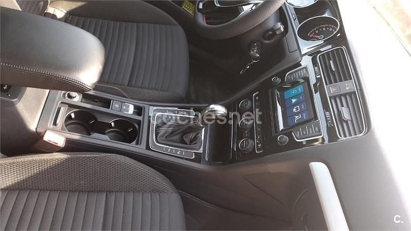 Usado VW Golf VII Advance 150 CV (110 kW) 2015 Azul Berlina