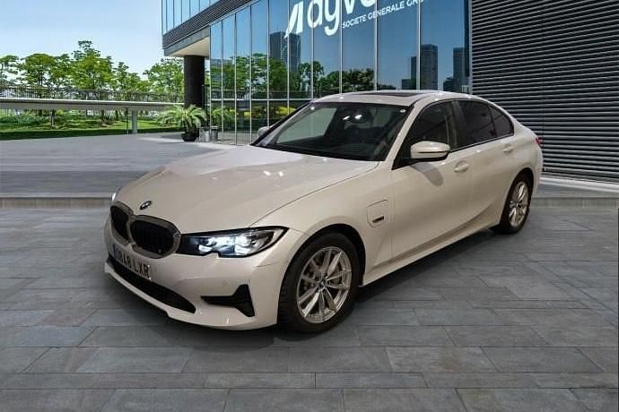 Usado 2022 BMW 330 Berlina | 33.100 € (Caro) - Imagen 1/4