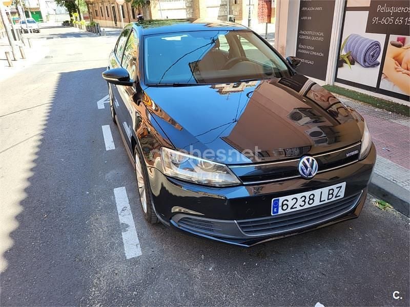 Negro Usado 2013 VW Jetta Sport Berlina | 12.500 € - Imagen 1/4