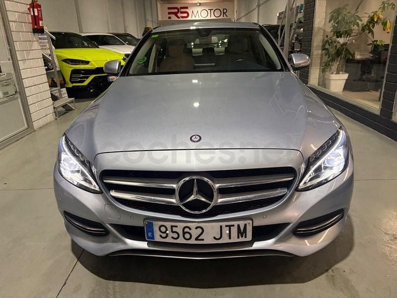 Usado Mercedes C250 Exclusive 204 CV (150 kW) 2014 Gris / plata Berlina