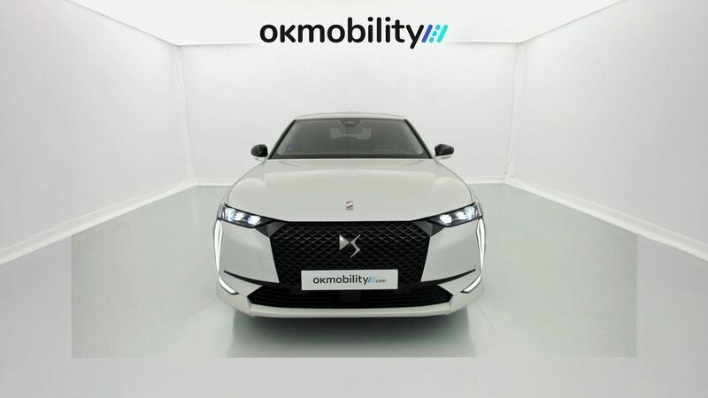 Usado DS Automobiles DS4 Performance Line Plus 225 CV (165 kW) 2022 Blanco nacarado SUV