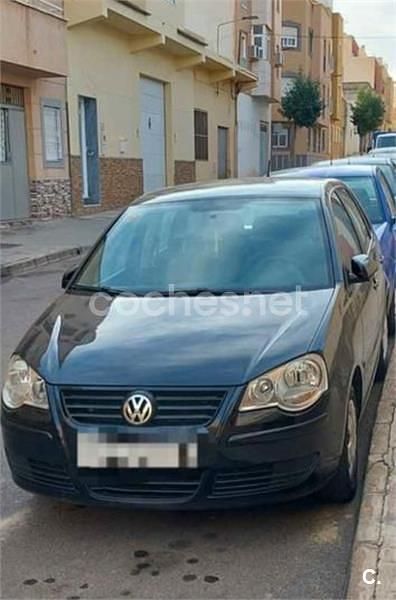 Usado VW Polo Match 70 CV (51 kW) 2006 Negro Berlina