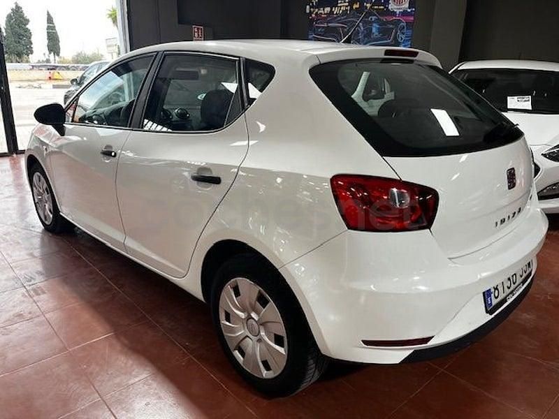 Usado Seat Ibiza Reference 90 CV (66 kW) 2016 Blanco Berlina
