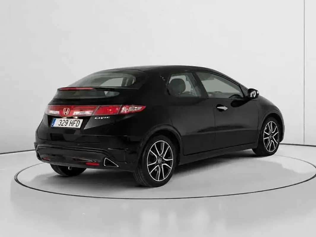 Usado Honda Civic Comfort 140 CV (102 kW) 2011 Blanco Utilitario