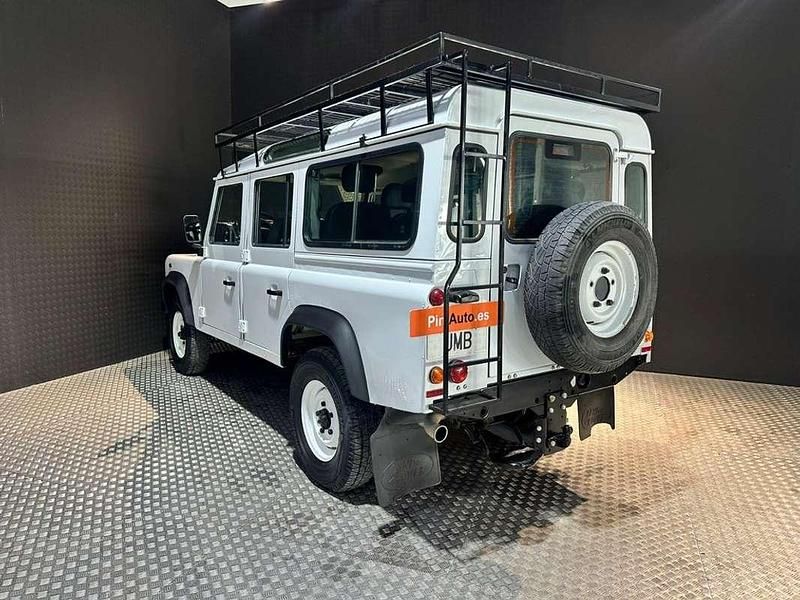 Usado Land Rover Defender 121 CV (88 kW) 2016 Blanco Familiar