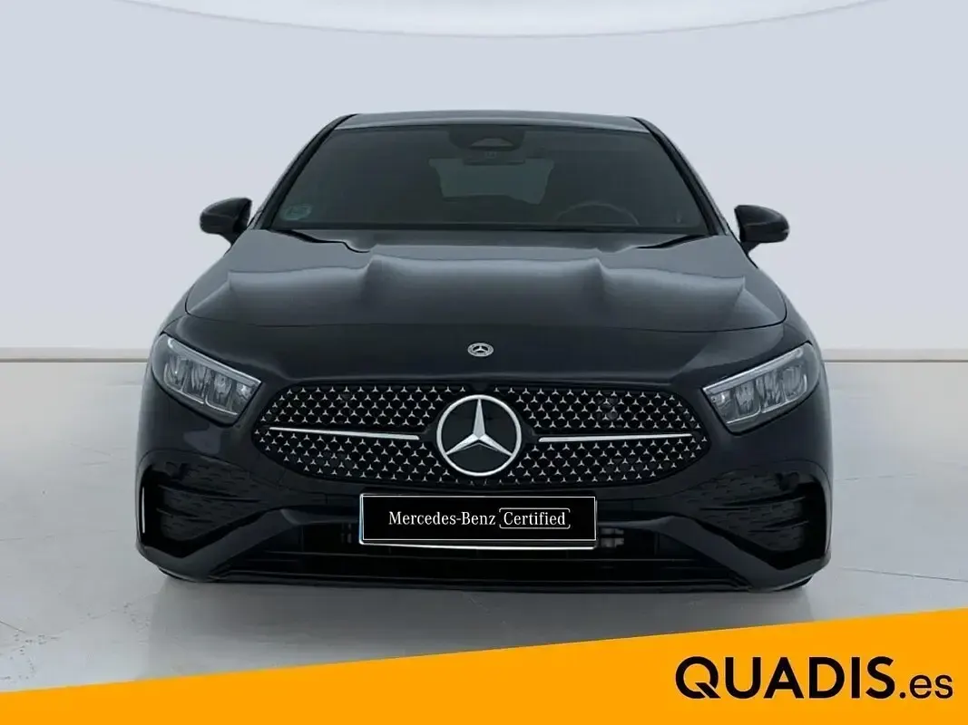 Usado Mercedes A200 150 CV (110 kW) 2025 Negro