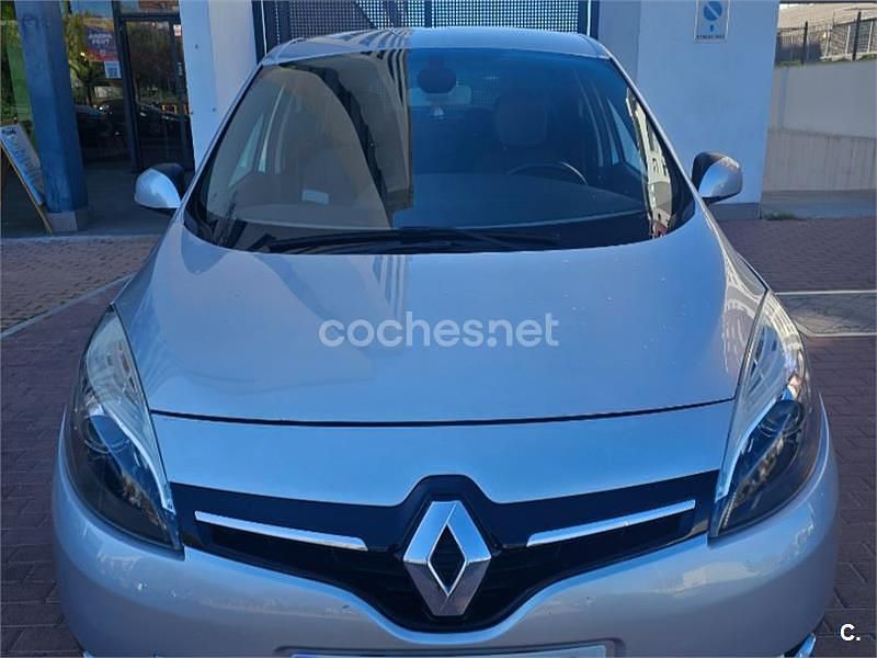 Usado Renault Grand Scénic III LIMITED 130 CV (95 kW) 2014 Gris / plata Monovolumen