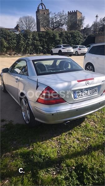 Usado Mercedes SLK230 197 CV (144 kW) 2002 Gris / plata Descapotable