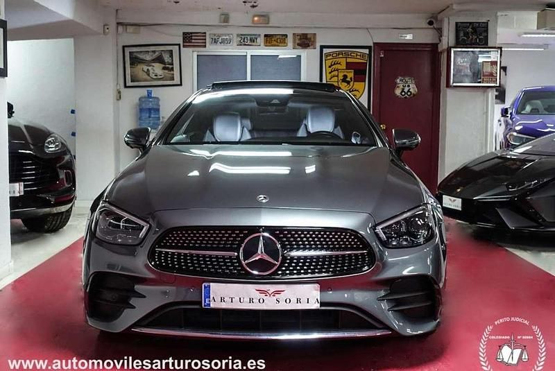 Usado Mercedes E450 367 CV (269 kW) 2021 Gris Coupe