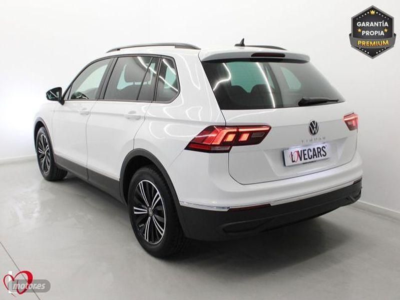 Usado VW Tiguan Life 150 CV (110 kW) 2022 Blanco SUV