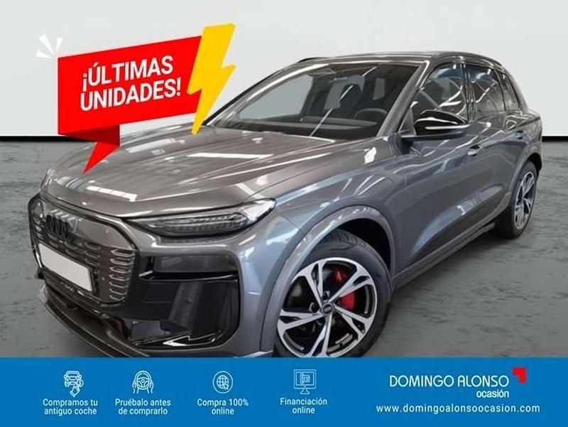 Usado Audi e-tron S-Line 225 kW (306 CV) 2024 Gris SUV