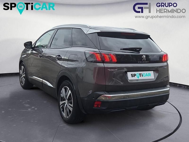 Usado Peugeot 3008 Allure 225 CV (165 kW) 2021 Gris / plata SUV