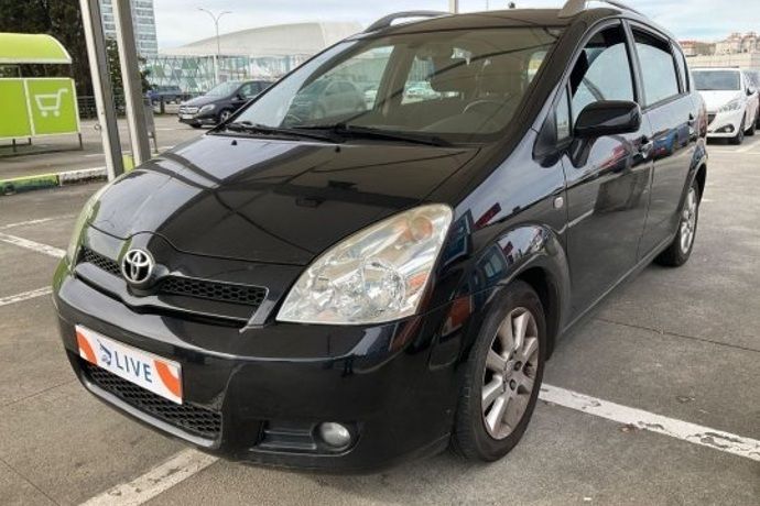 Usado 2007 Toyota Corolla Verso Monovolumen | 6850 € (Precio justo) - Imagen 1/4