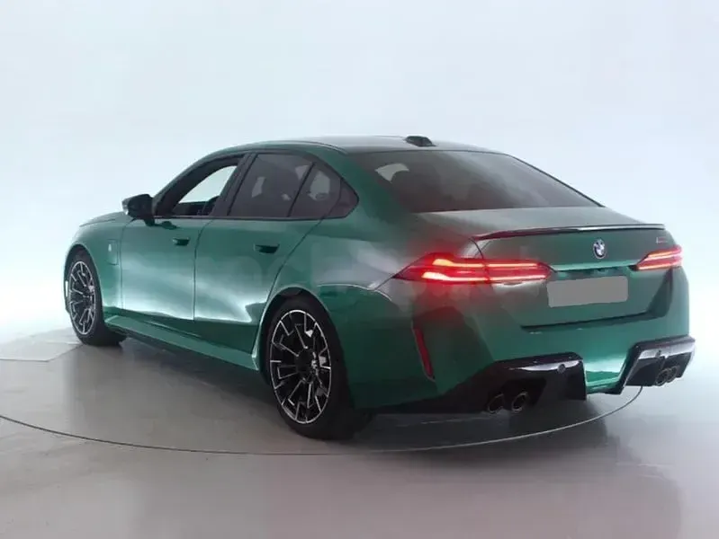 Usado BMW M5 727 CV (534 kW) 2025 Verde Berlina