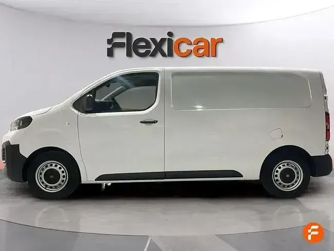 Usado Fiat Scudo 120 CV (88 kW) 2025 Blanco Van