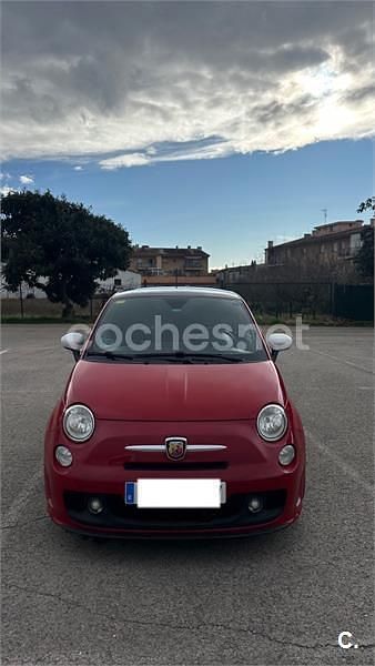 Usado Abarth 500 135 CV (99 kW) 2015 Rojo Utilitario