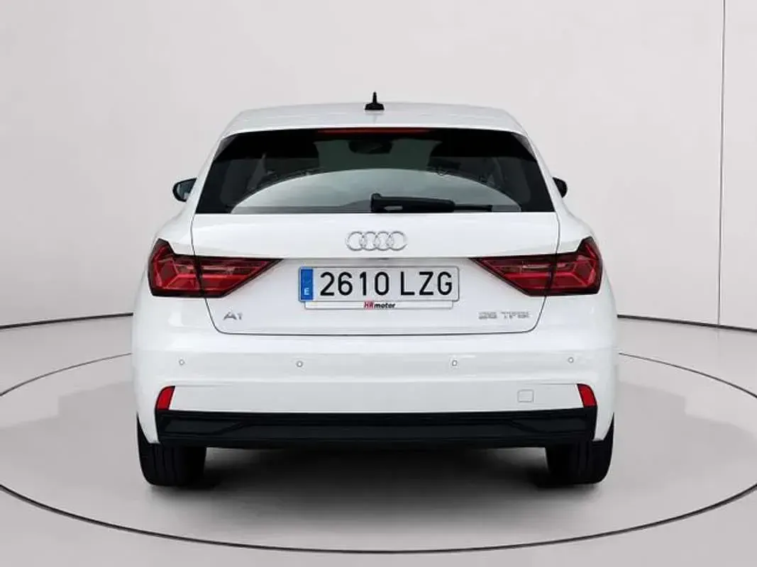 Usado Audi A1 95 CV (69 kW) 2022 Blanco SUV